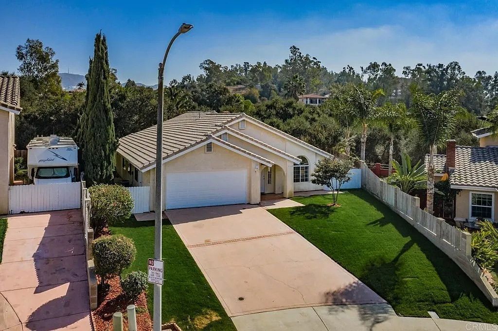 Foto principal - 1167 Meadow Lake Dr