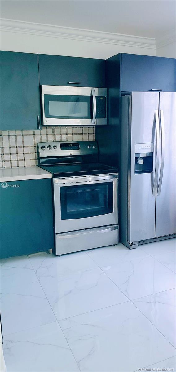Building Photo - 395 NW 86th Pl