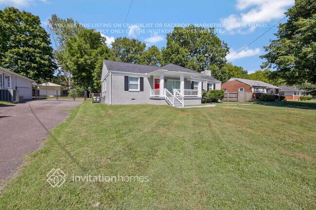 Foto del edificio - 512 Inwood Dr
