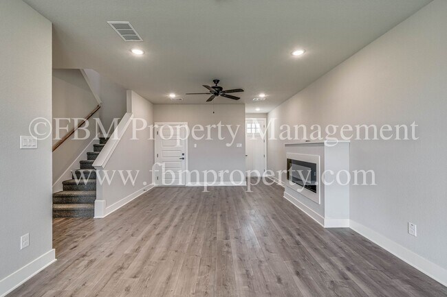 Foto del edificio - 924 Cooksey Ct