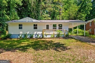 Building Photo - 53 Lucia Dr SE