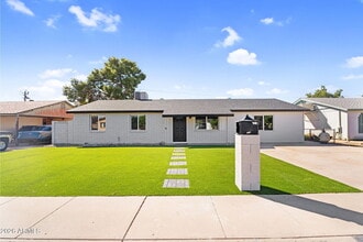 Building Photo - 3545 E Friess Dr