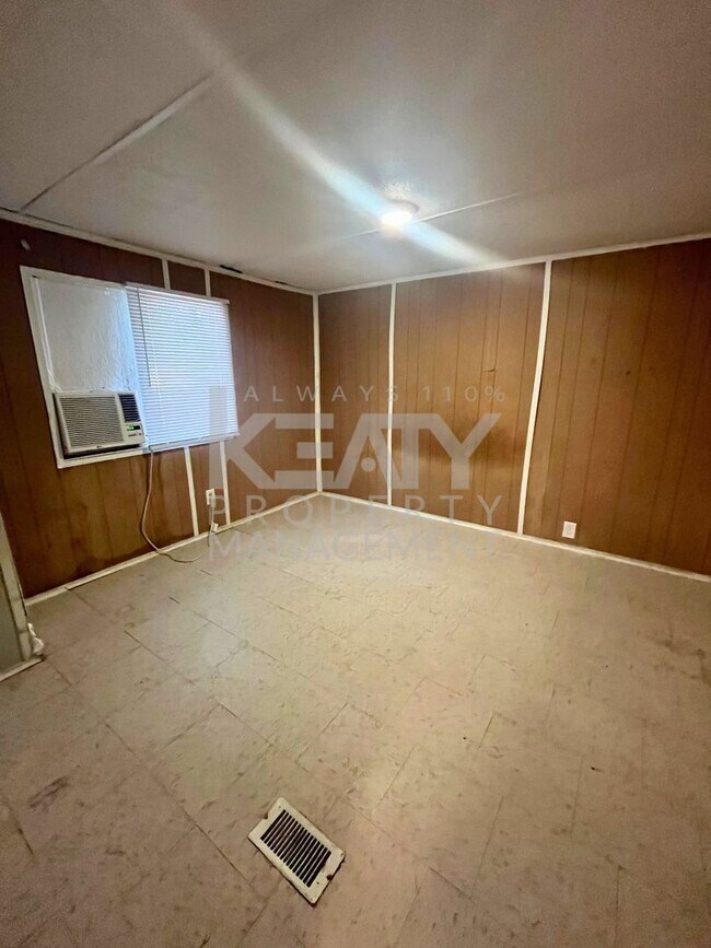 Foto del edificio - 2 Bedroom, 1 Bathroom Now Available!