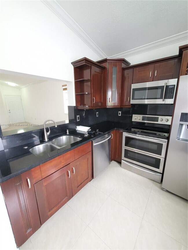 Foto del edificio - 6416 SW 131st pth
