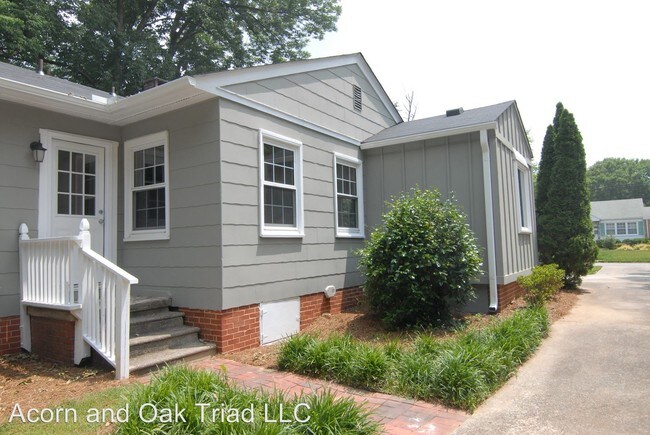 Building Photo - 3 br, 2 bath House - 1501 N Elam Ave
