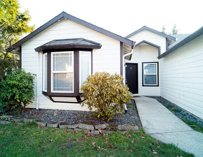 Foto del edificio - 16901 SE 6th St