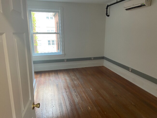 Building Photo - 2148 F St