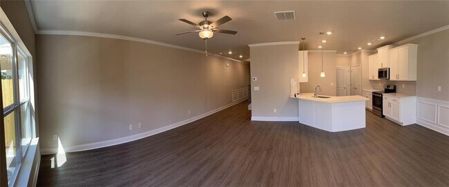 Building Photo - 6185 Colston Ln