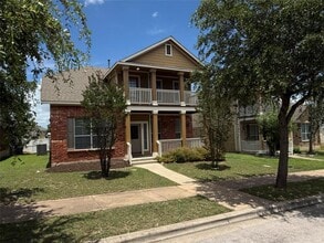 Building Photo - 104 Lava Bed Dr