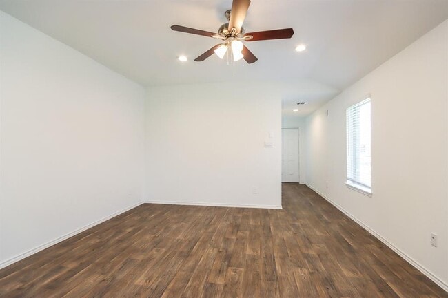 Building Photo - 14127 Carly Pines Ct