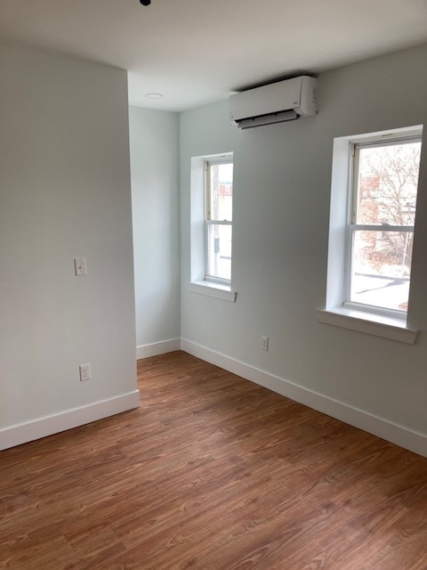 Building Photo - 1230 N 50th St