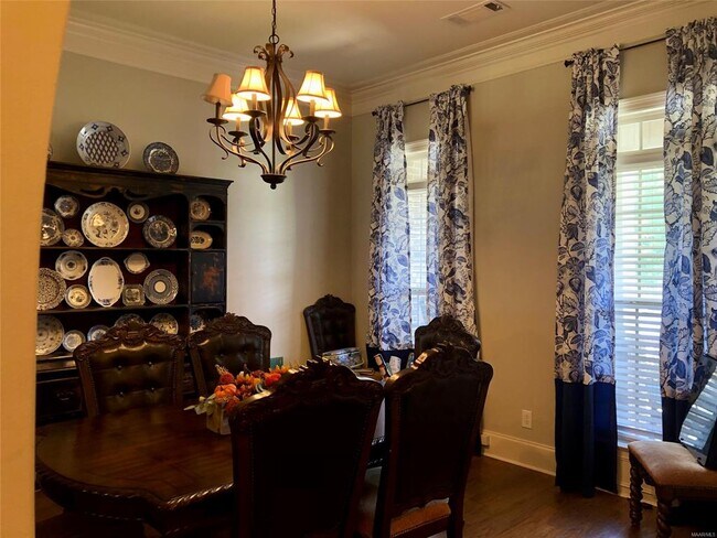 Foto del edificio - 1694 Pebble Creek Dr