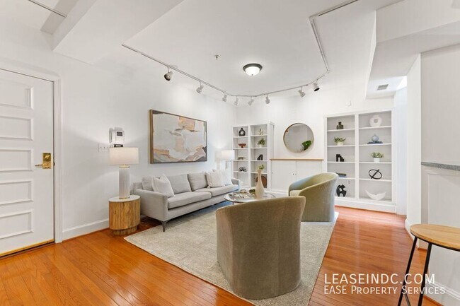 Foto del edificio - 1419 Clifton St NW