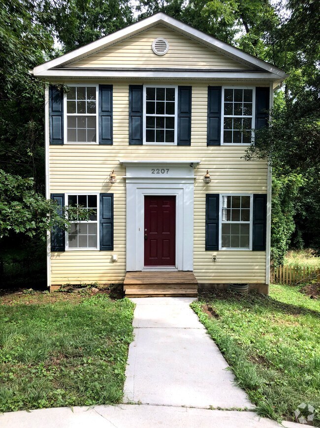 Top of the Ridge NW Apartments under 3,000 Knoxville, TN 1 Rentals