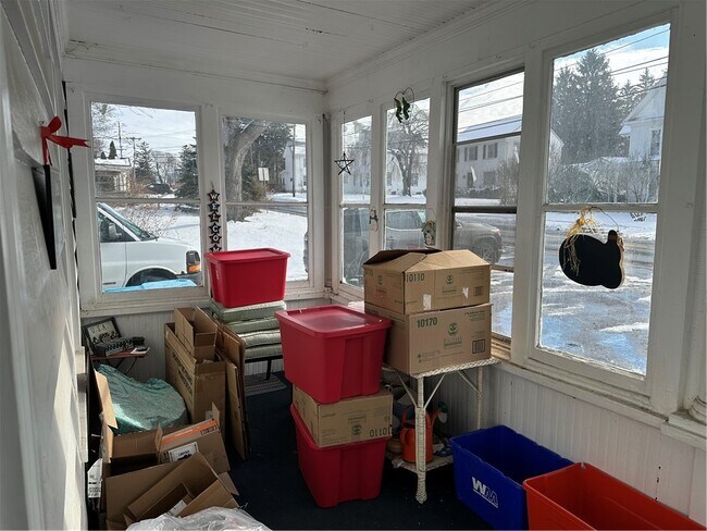 Foto del edificio - 1878 Ridge Rd