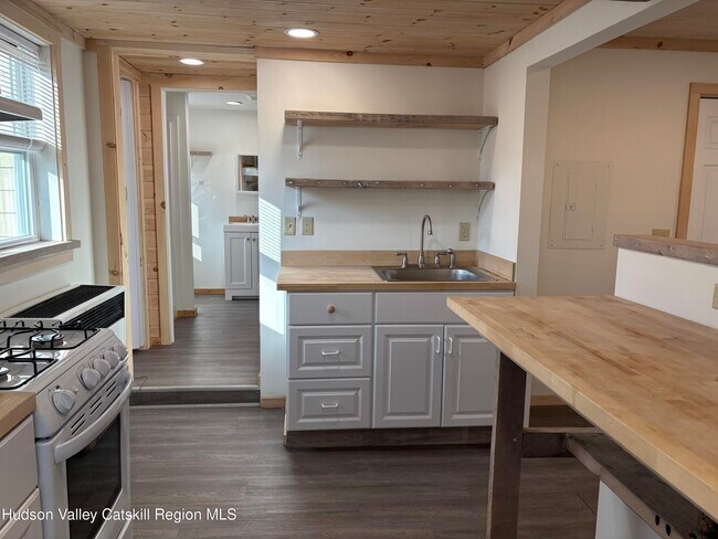 Foto del edificio - 18 Market St