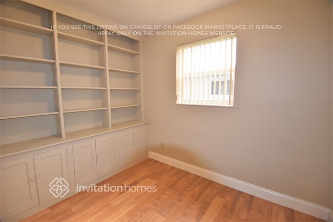 Foto del edificio - 8950 SW 53rd St