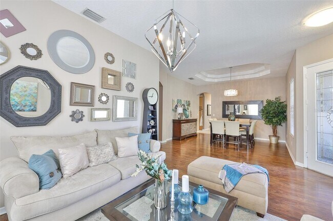 Foto del edificio - 1204 Facet View Way