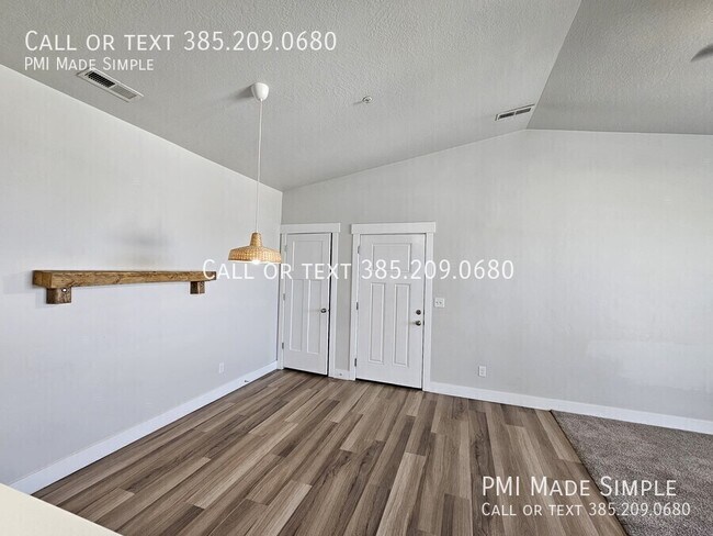 Foto del edificio - 4064 W 1850 N