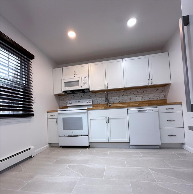 Foto del edificio - 130 Glenwood Ave