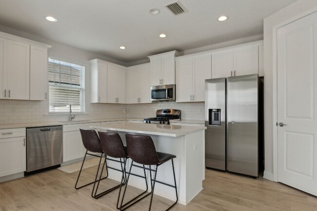 Foto del edificio - 205 Daydream Ave