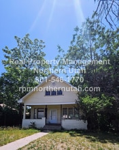 Building Photo - 1181 24th St