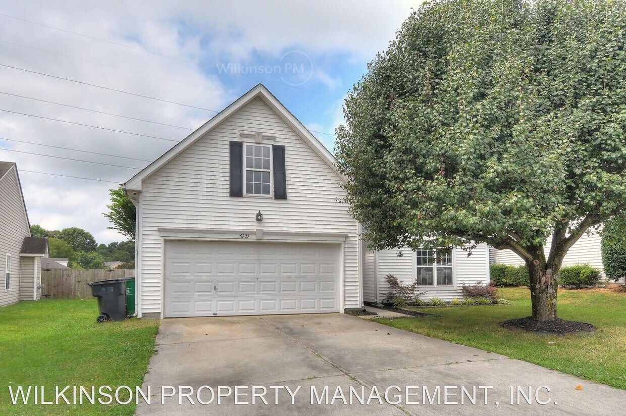 Foto principal - 3 br, 2 bath House - 9627 Forest Path Dr