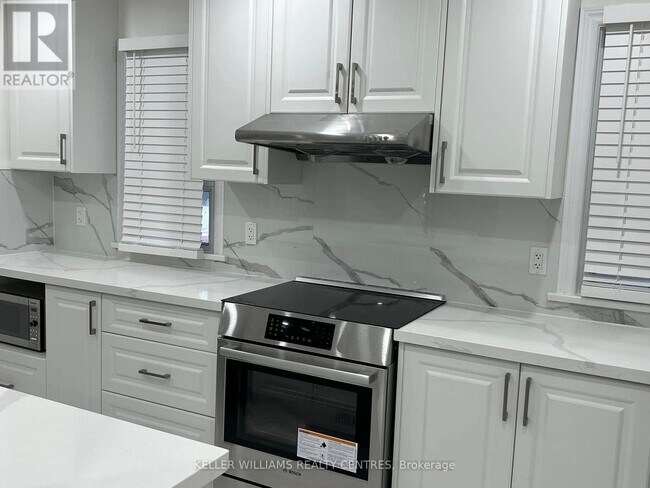 Building Photo - 104 Gunn St