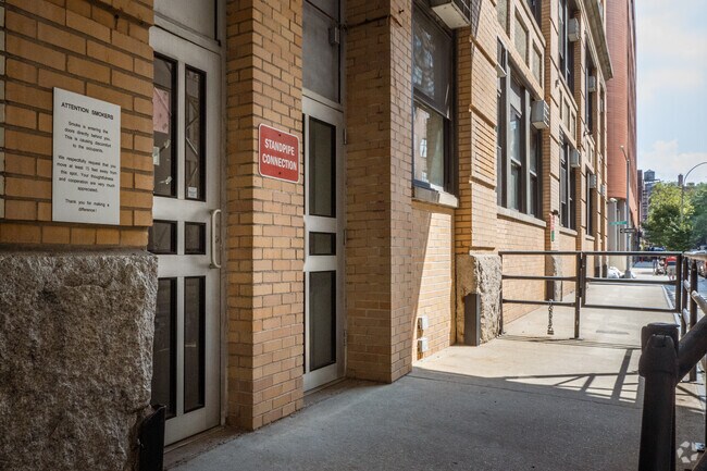 Building Photo - Village Care Co-Op