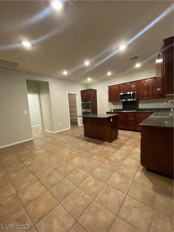 Building Photo - 2260 Dalton Ridge Ct
