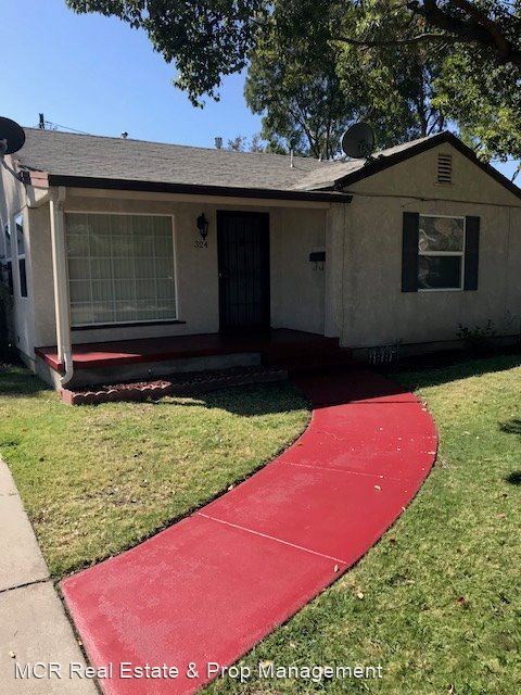 Primary Photo - 2 br, 1 bath House - 324 E. STADIUM DRIVE