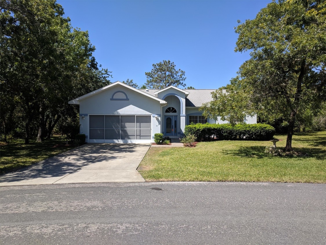 15 Pawpaw Ct S, Homosassa, FL 34446 House Rental in Homosassa, FL