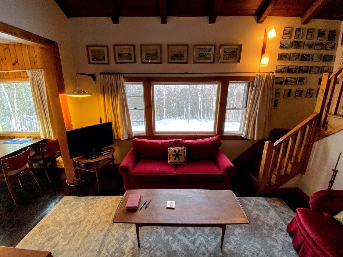 Foto principal - 23 Sunset Ridge Rd