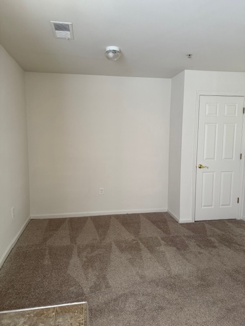 Building Photo - Maple Heights