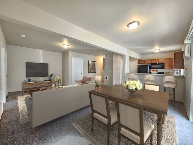 Foto del edificio - 5207-5207 E Upriver Dr