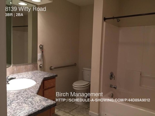 Foto del edificio - 8139 Witty Rd