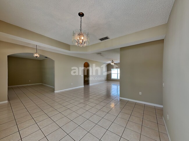 Foto del edificio - 2505 Sherbrook Ln