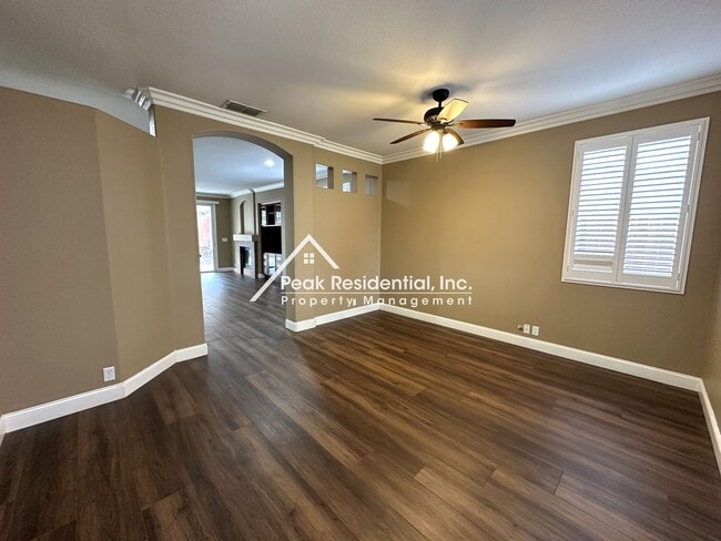 Foto del edificio - Wonderful 3bd/2ba Antelope Home with 2 Car...