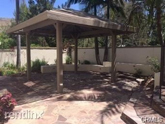 Foto del edificio - 4 br, 3 bath House - 14 Daystar