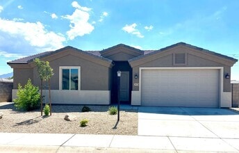 Building Photo - 2478 Weatherwood Way