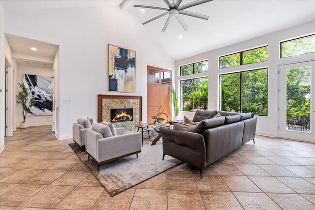Foto del edificio - 37 Autumn Oaks Dr