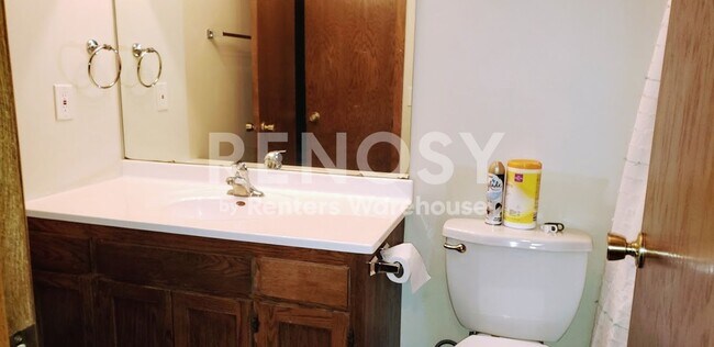 Foto del edificio - Available July 6th 2 Bedroom 2 Bath Townhome in Woodbury