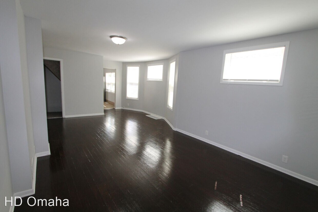 Primary Photo - 5 br, 2 bath House - 5041 S. 39th St.