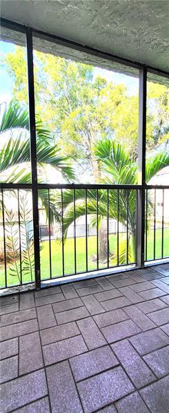 Foto del edificio - 333 NW 17th Ct