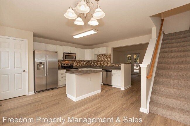 Building Photo - 3 br, 3.5 bath House - 9026 Coriander Cir
