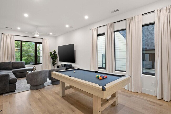 Foto del edificio - 8922 San Benito Way
