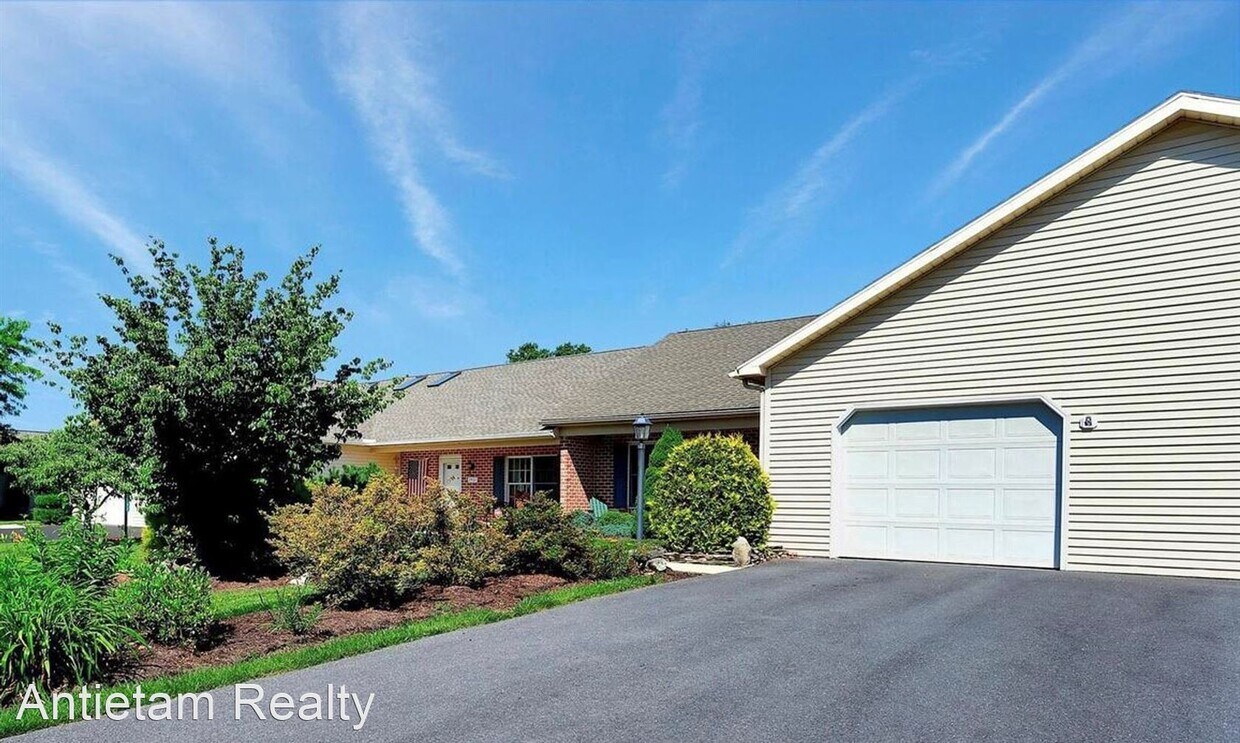Primary Photo - 2 br, 2 bath House - 3463 Glen Eagles Drive