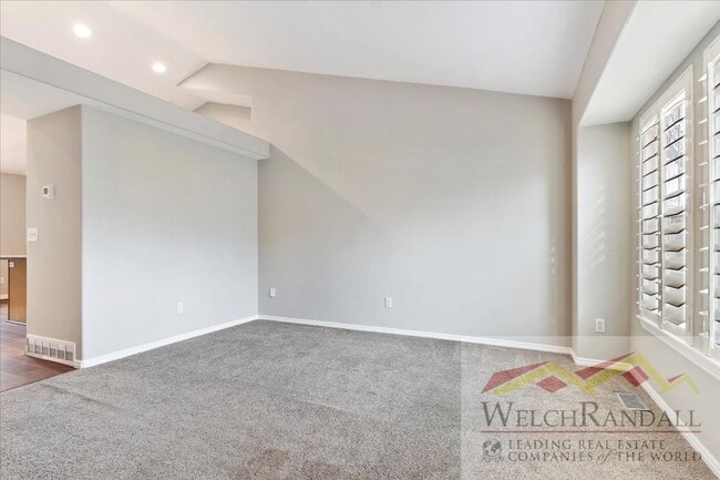 Photo - Stunning 5-Bedroom Home in Sandy – Move-In...