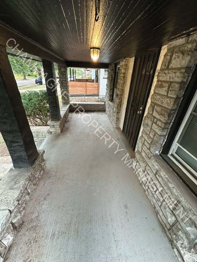 Foto del edificio - Recently Remodeled Home in Kansas City