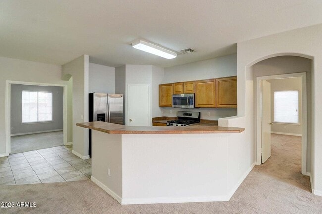 Building Photo - 2608 E Waterview Ct